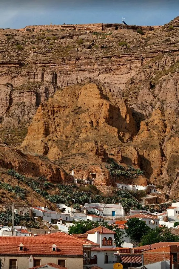 Holiday home Charming Rental With Shared Pool In Gorafe